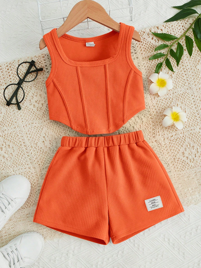 Young Girl Square Neck Tank Top & Letter Patched Shorts