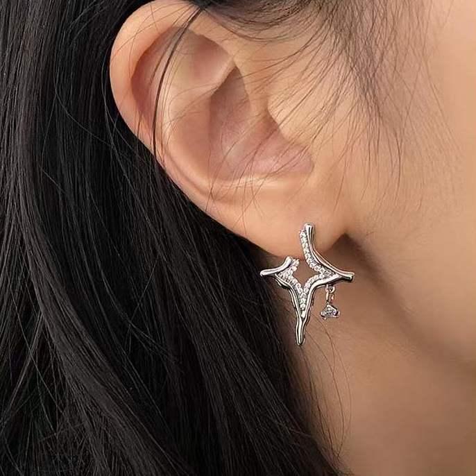 Asterism Rhinestone Earrings - Shop Express